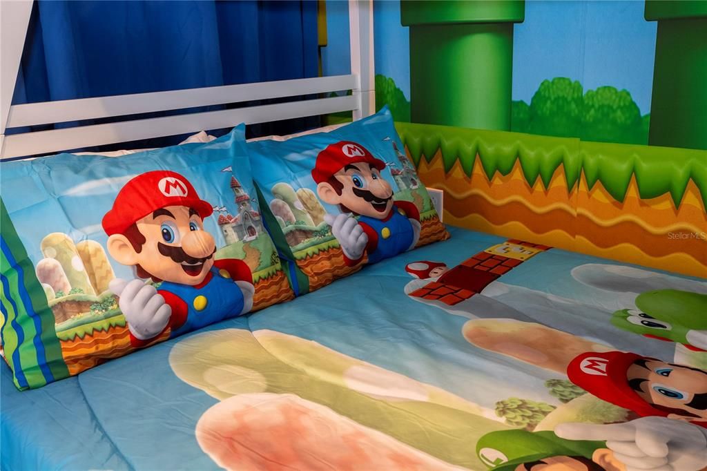 For Sale: $426,000 (3 beds, 3 baths, 1530 Square Feet)