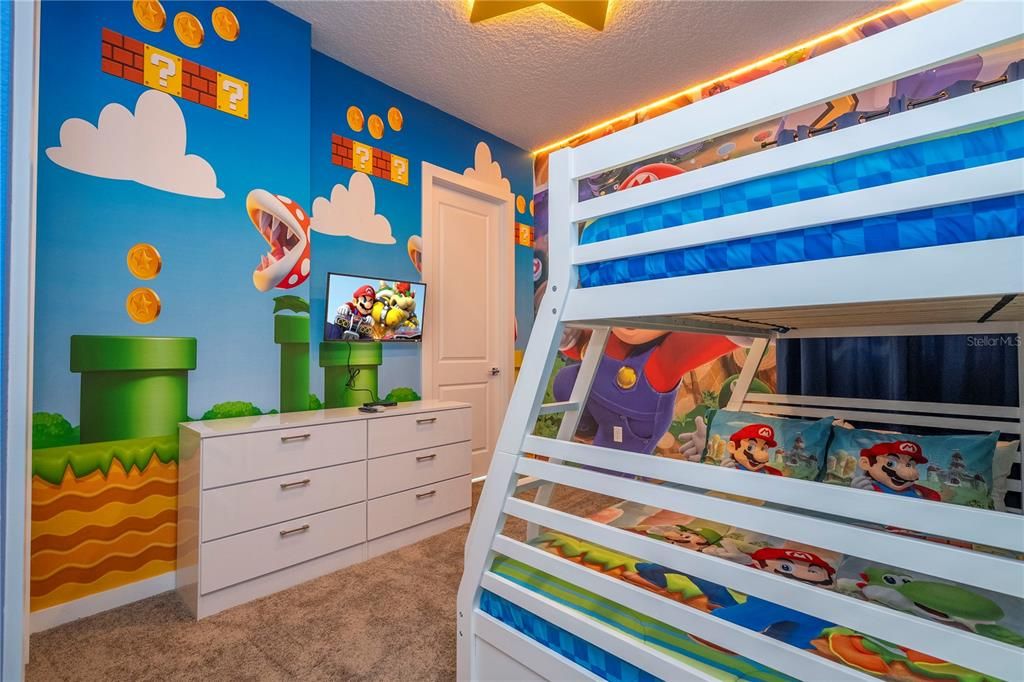 For Sale: $426,000 (3 beds, 3 baths, 1530 Square Feet)