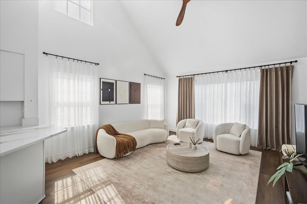 待售: $240,000 (2 贝兹, 1 浴室, 1132 平方英尺)