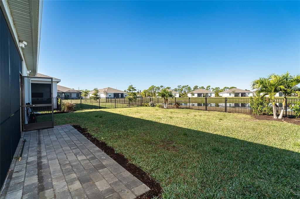 En Venta: $350,000 (4 camas, 3 baños, 1985 Pies cuadrados)