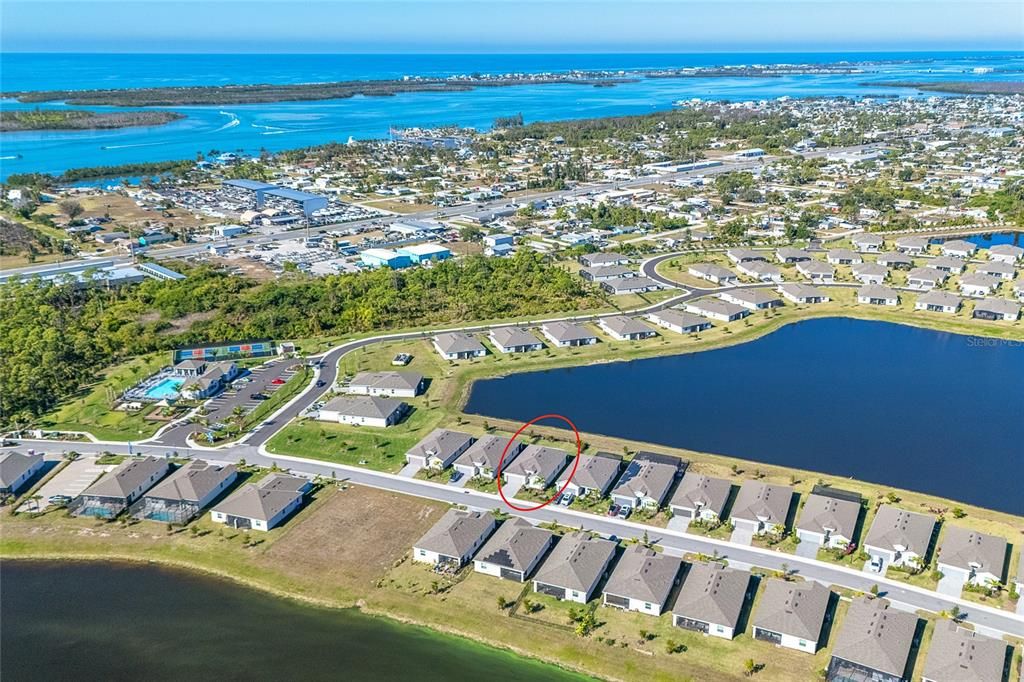 En Venta: $350,000 (4 camas, 3 baños, 1985 Pies cuadrados)