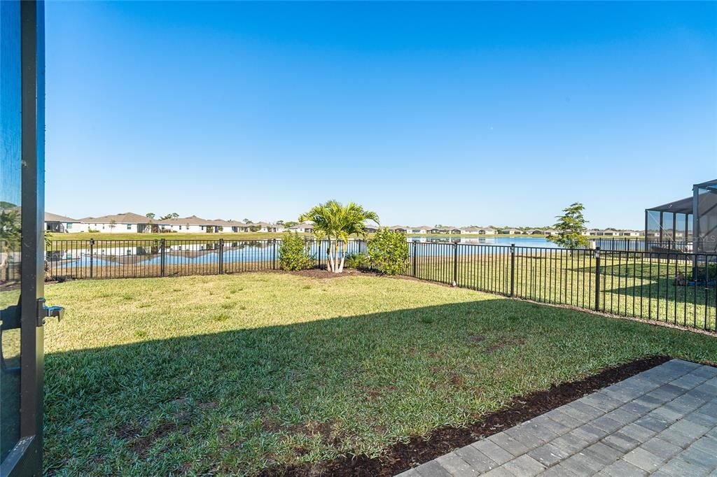 En Venta: $350,000 (4 camas, 3 baños, 1985 Pies cuadrados)