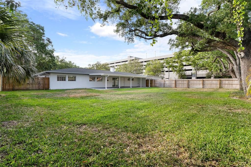 For Rent: $5,850 (4 beds, 3 baths, 2603 Square Feet)