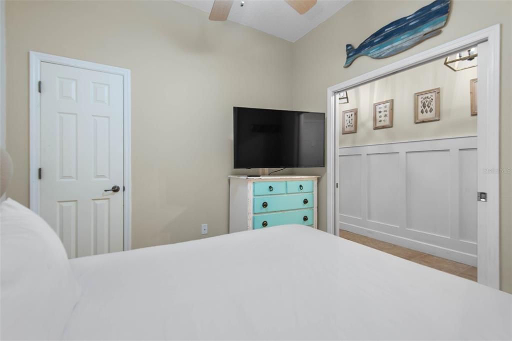 待售: $524,000 (3 贝兹, 2 浴室, 1264 平方英尺)