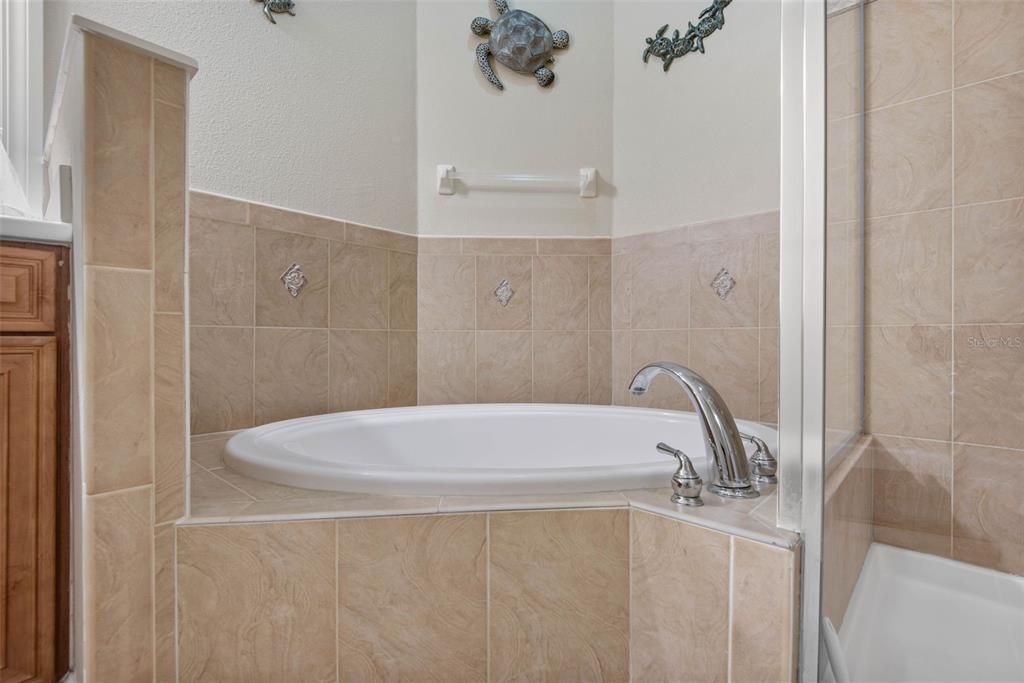 待售: $524,000 (3 贝兹, 2 浴室, 1264 平方英尺)