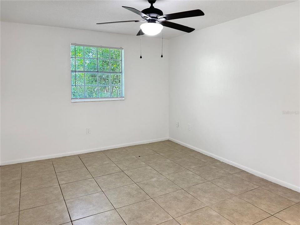 На продажу: $185,000 (0 спален, 0 ванн, 1206 Квадратных фут)