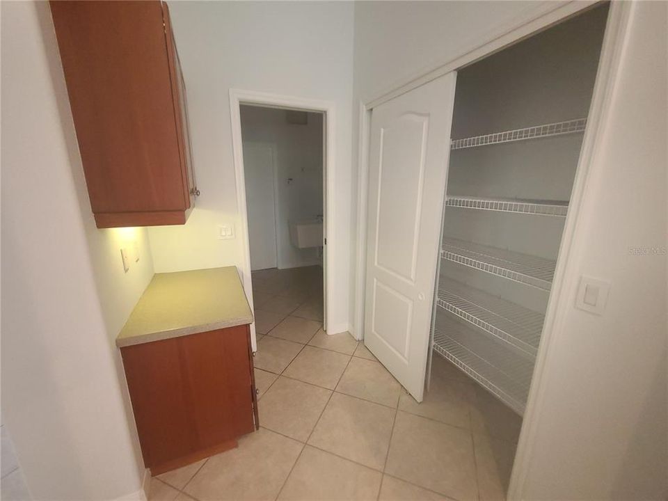 For Sale: $475,000 (3 beds, 2 baths, 1856 Square Feet)