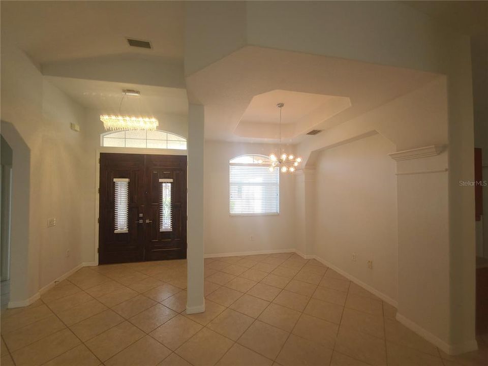 For Sale: $475,000 (3 beds, 2 baths, 1856 Square Feet)