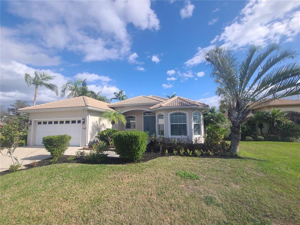 For Sale: $475,000 (3 beds, 2 baths, 1856 Square Feet)