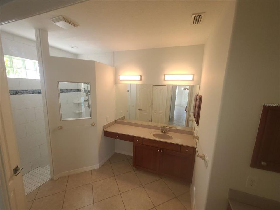 For Sale: $475,000 (3 beds, 2 baths, 1856 Square Feet)