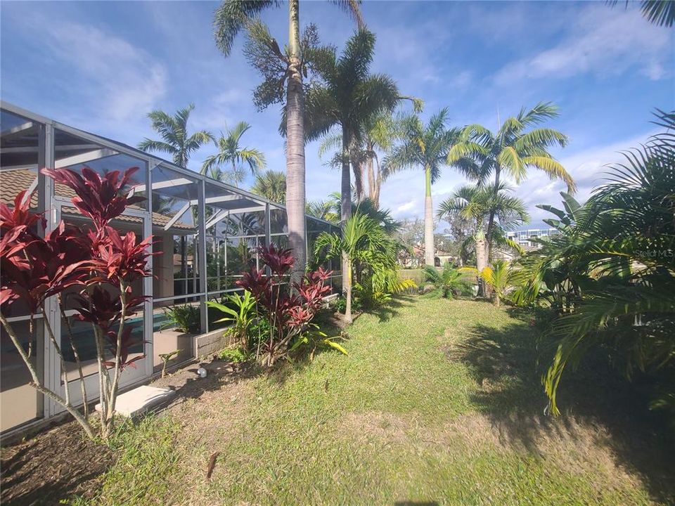 For Sale: $475,000 (3 beds, 2 baths, 1856 Square Feet)