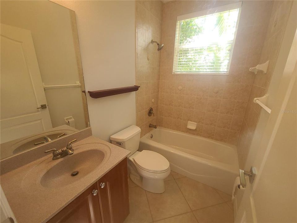 For Sale: $475,000 (3 beds, 2 baths, 1856 Square Feet)