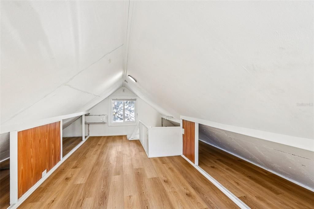 En Venta: $530,000 (4 camas, 3 baños, 1543 Pies cuadrados)