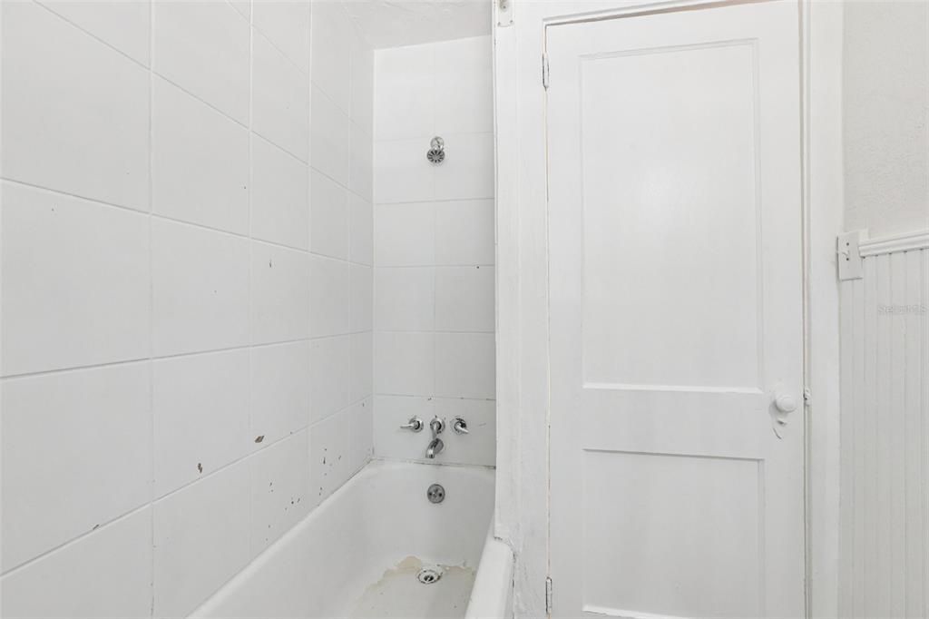 En Venta: $530,000 (4 camas, 3 baños, 1543 Pies cuadrados)