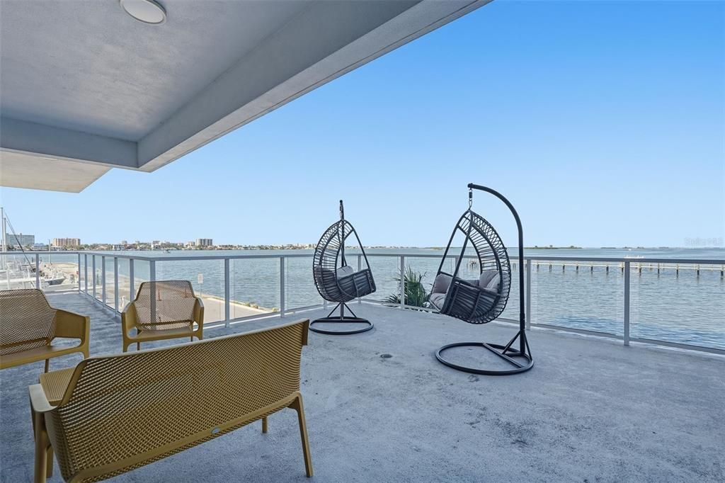 For Rent: $9,000 (3 beds, 3 baths, 2555 Square Feet)