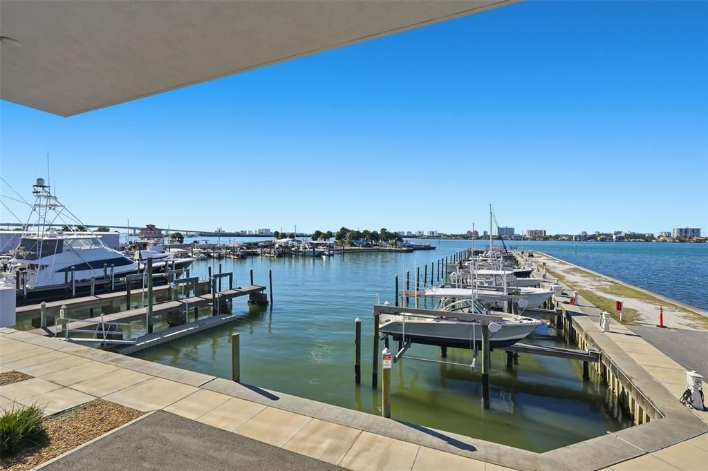 For Rent: $9,000 (3 beds, 3 baths, 2555 Square Feet)