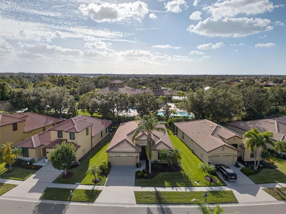 待售: $389,000 (2 贝兹, 3 浴室, 1933 平方英尺)