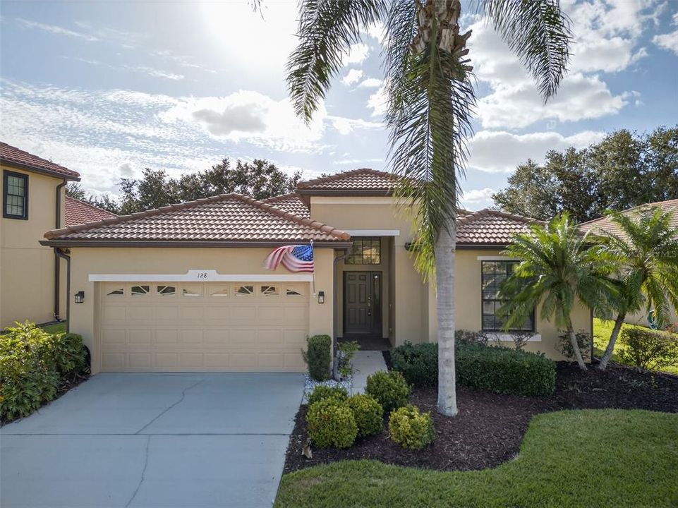 待售: $389,000 (2 贝兹, 3 浴室, 1933 平方英尺)