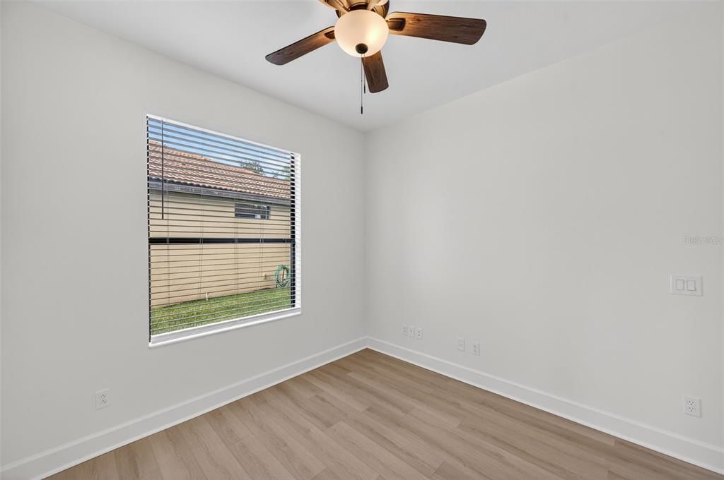 待售: $389,000 (2 贝兹, 3 浴室, 1933 平方英尺)