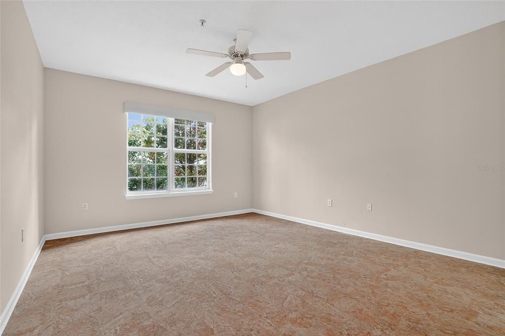 For Sale: $410,000 (2 beds, 2 baths, 1730 Square Feet)