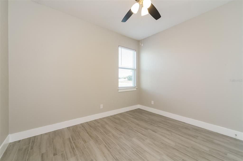 For Rent: $2,375 (4 beds, 2 baths, 1670 Square Feet)