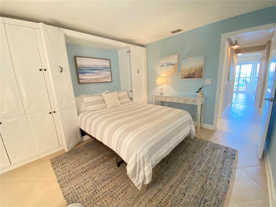 В аренду: $2,400 (2 спален, 2 ванн, 1092 Квадратных фут)