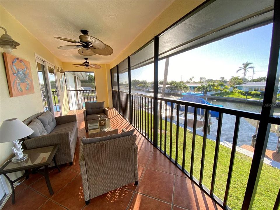 В аренду: $2,400 (2 спален, 2 ванн, 1092 Квадратных фут)