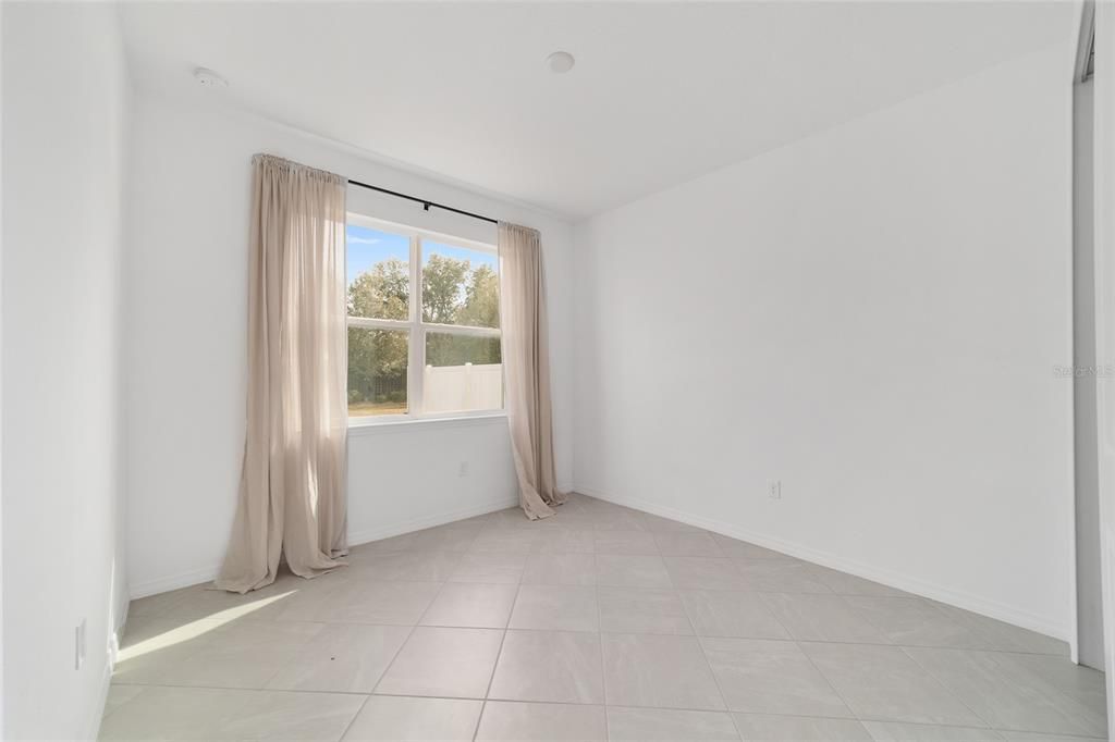 En Venta: $475,000 (4 camas, 3 baños, 2881 Pies cuadrados)