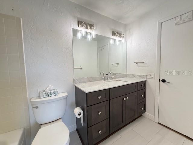 For Rent: $1,600 (2 beds, 2 baths, 1110 Square Feet)