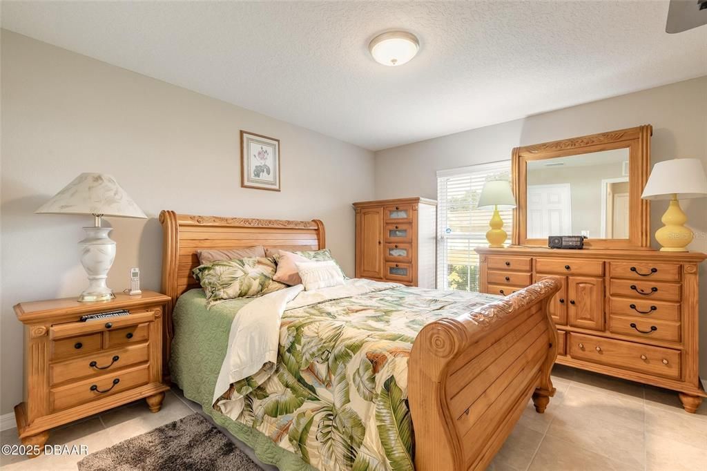 待售: $399,900 (3 贝兹, 3 浴室, 2200 平方英尺)