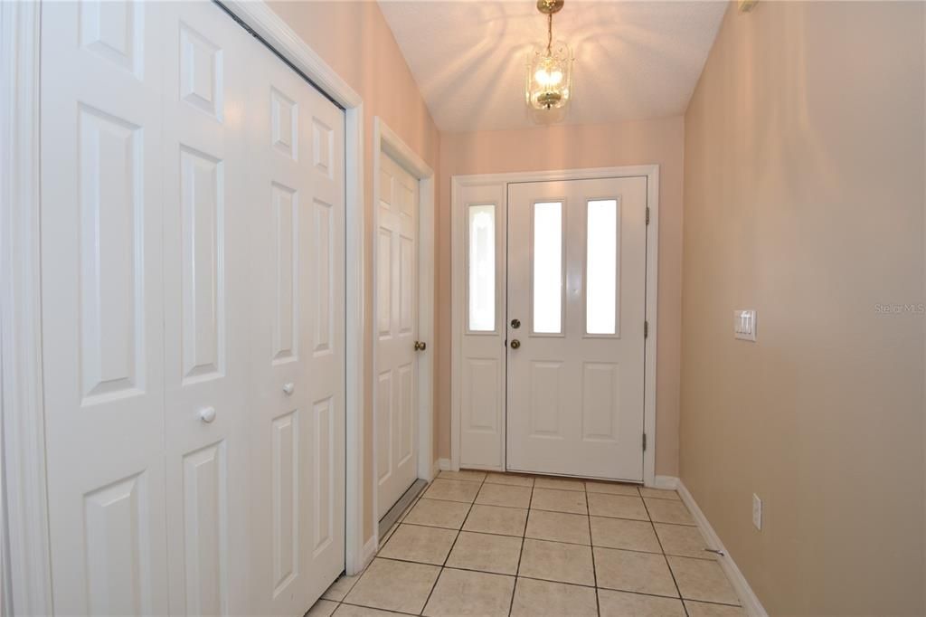 出租: $1,650 (3 贝兹, 2 浴室, 1270 平方英尺)