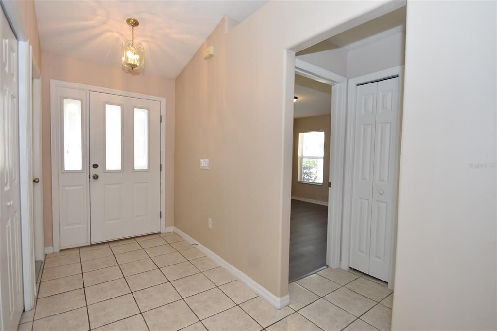 出租: $1,650 (3 贝兹, 2 浴室, 1270 平方英尺)