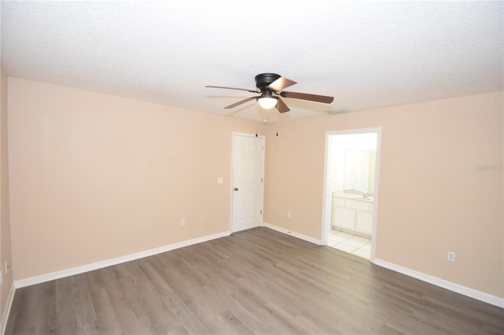 出租: $1,650 (3 贝兹, 2 浴室, 1270 平方英尺)