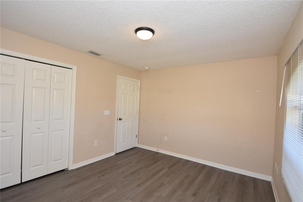 出租: $1,650 (3 贝兹, 2 浴室, 1270 平方英尺)