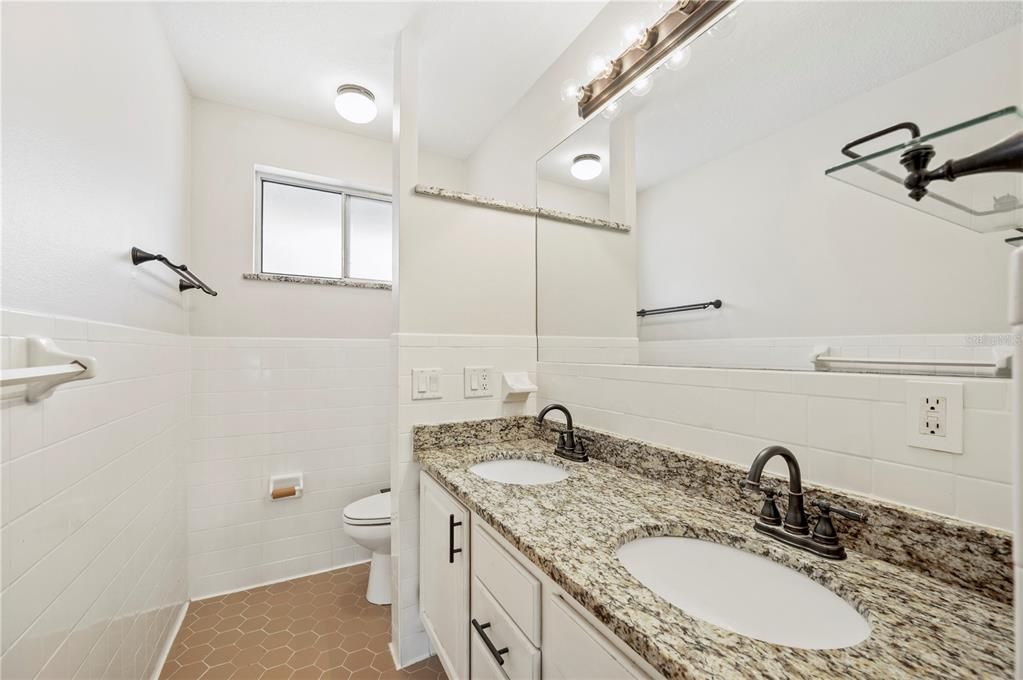 待售: $549,900 (3 贝兹, 2 浴室, 2058 平方英尺)