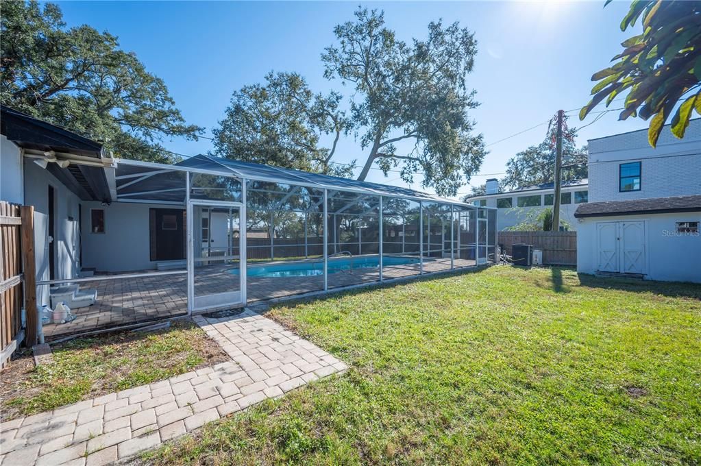 待售: $549,900 (3 贝兹, 2 浴室, 2058 平方英尺)