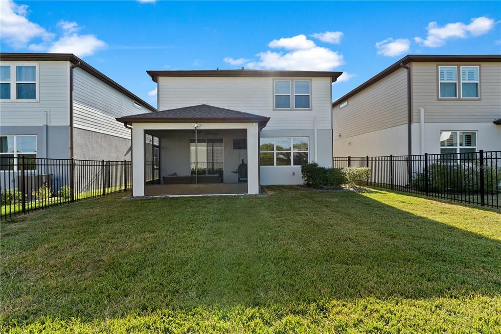 На продажу: $529,900 (4 спален, 3 ванн, 2207 Квадратных фут)