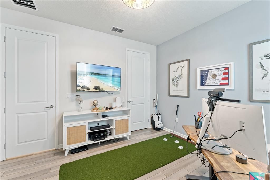 На продажу: $529,900 (4 спален, 3 ванн, 2207 Квадратных фут)