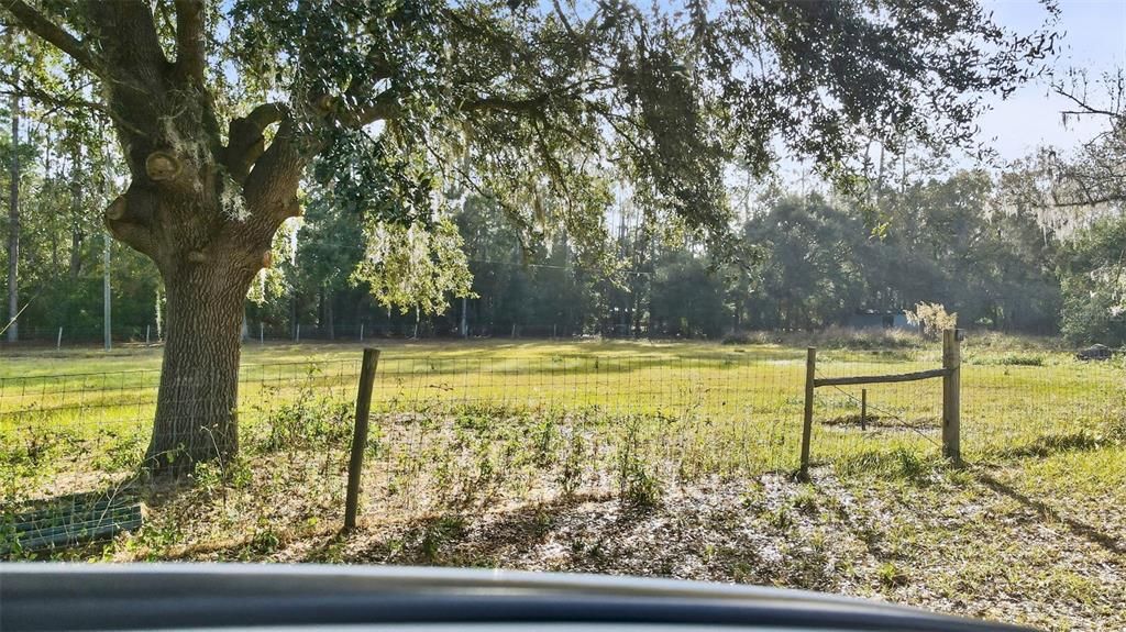 待售: $250,000 (4 贝兹, 2 浴室, 1248 平方英尺)