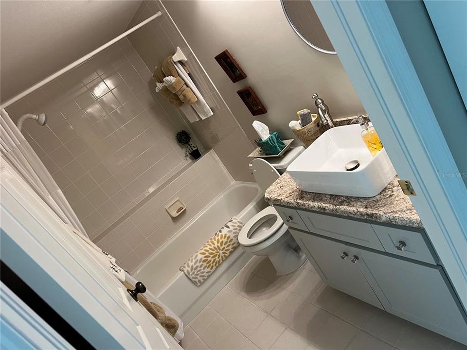 待售: $275,000 (3 贝兹, 2 浴室, 1325 平方英尺)