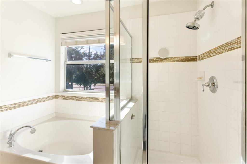 待售: $729,000 (3 贝兹, 3 浴室, 2744 平方英尺)