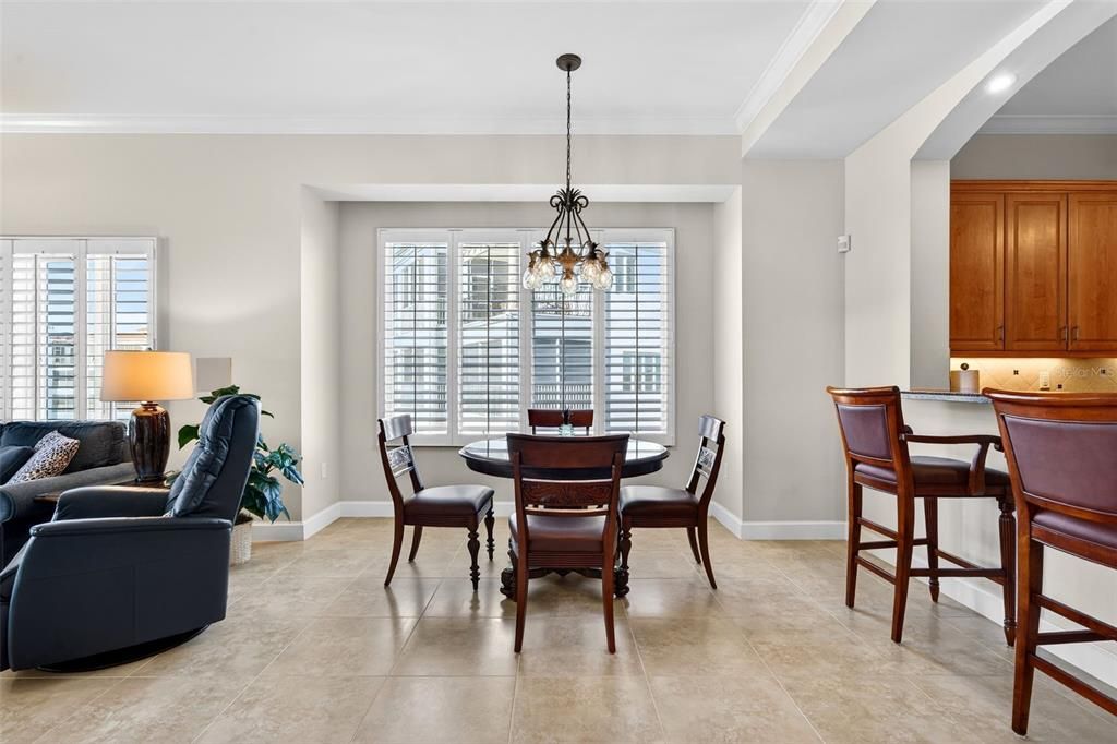 En Venta: $948,000 (3 camas, 2 baños, 2013 Pies cuadrados)