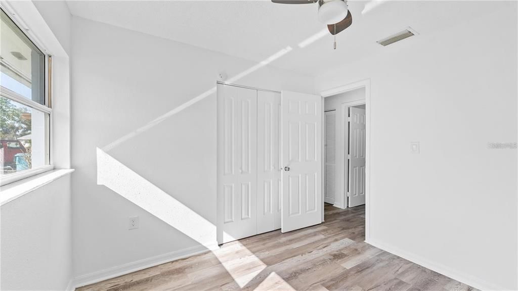 В аренду: $2,000 (3 спален, 1 ванн, 906 Квадратных фут)