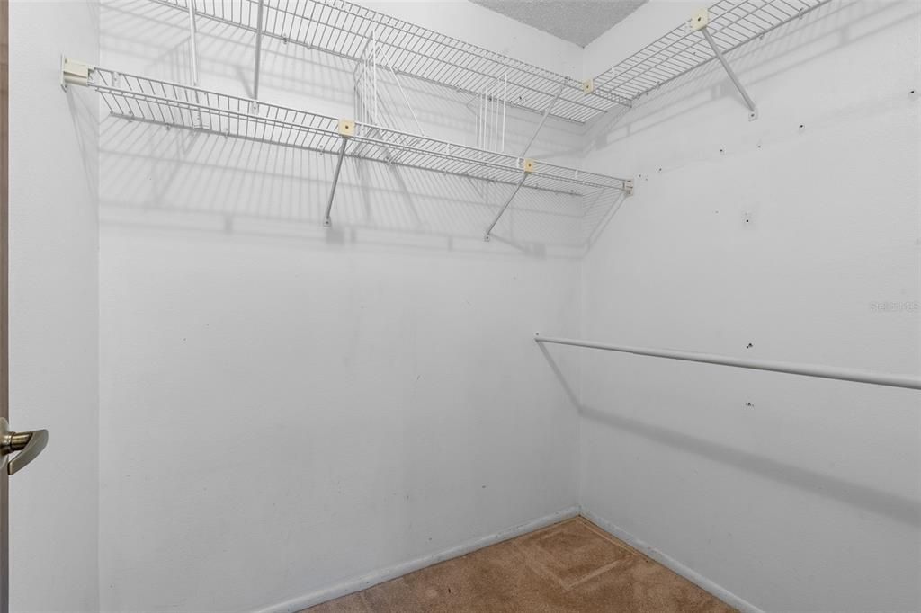 For Sale: $415,000 (3 beds, 2 baths, 1789 Square Feet)