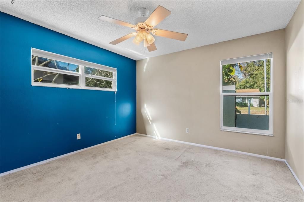 For Sale: $415,000 (3 beds, 2 baths, 1789 Square Feet)