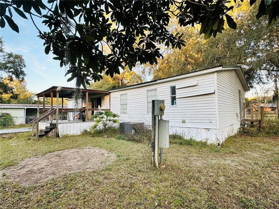 На продажу: $160,000 (3 спален, 2 ванн, 1352 Квадратных фут)