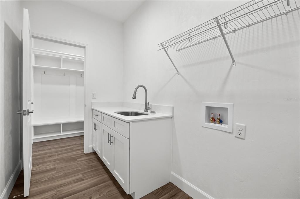 待售: $467,900 (3 贝兹, 2 浴室, 1900 平方英尺)