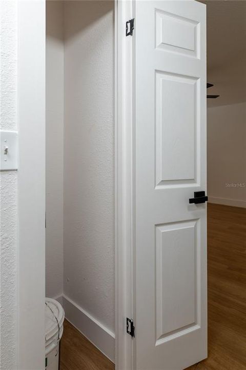 待售: $359,000 (4 贝兹, 2 浴室, 1684 平方英尺)