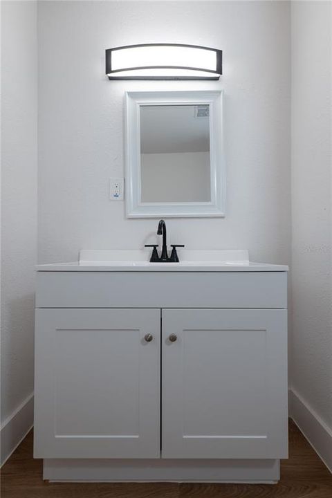 待售: $359,000 (4 贝兹, 2 浴室, 1684 平方英尺)