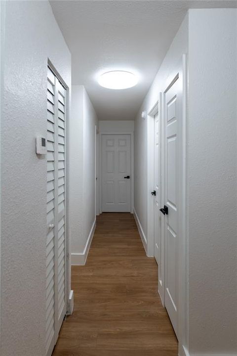 待售: $359,000 (4 贝兹, 2 浴室, 1684 平方英尺)